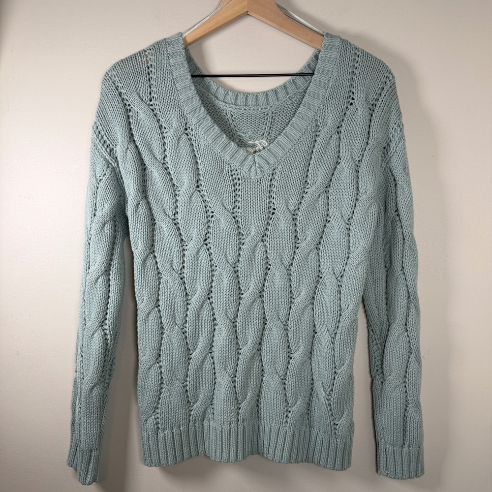 NWT Aeropostale Oversized Cable Knit Sweater Womens Small Blue Paris Reversible - Picture 2 of 8